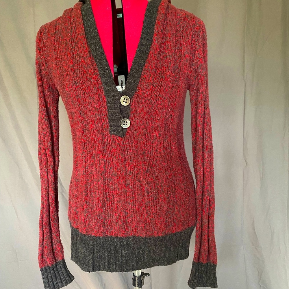 Maurices sweater